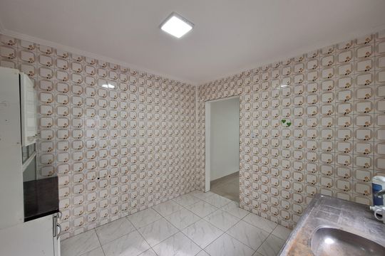 Cozinha de casa para alugar com 2 quartos, 75m² em Vila Pires, Santo André