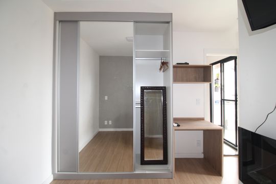 Quarto 1 de apartamento para alugar com 1 quarto, 29m² em Jardim São Paulo, São Paulo