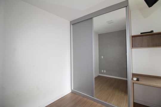 Quarto 1 de apartamento para alugar com 1 quarto, 29m² em Jardim São Paulo, São Paulo