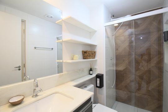 Banheiro de apartamento para alugar com 2 quartos, 35m² em Jardim Mirante, São Paulo
