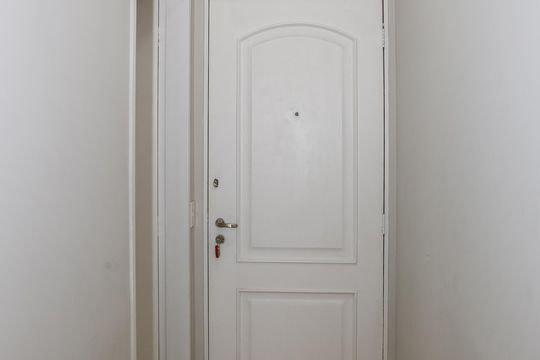 Entrada de apartamento à venda com 3 quartos, 78m² em Vila Hamburguesa, São Paulo