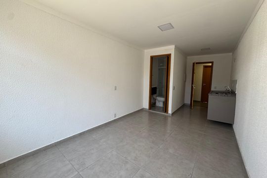 Quarto de kitnet/studio para alugar com 1 quarto, 25m² em Centro, Osasco