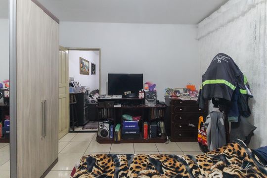 Quarto 1 de casa para alugar com 2 quartos, 150m² em Jardim Sao Joao (zona Leste), São Paulo