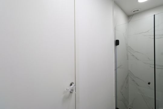 Banheiro de apartamento à venda com 2 quartos, 31m² em Água Branca, São Paulo