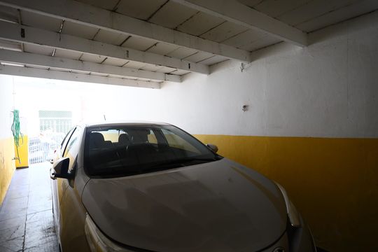 Garagem de casa à venda com 7 quartos, 483m² em Novo Osasco, Osasco