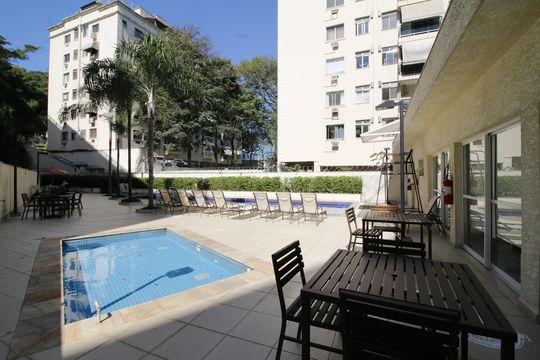 Área comum - Piscina de apartamento à venda com 2 quartos, 75m² em Pechincha, Rio de Janeiro