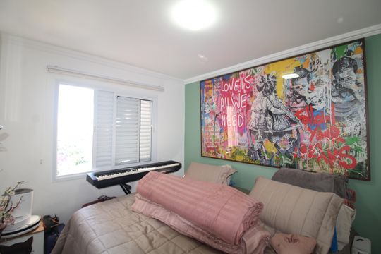 Suíte de apartamento para alugar com 2 quartos, 63m² em Parque Sao Domingos, São Paulo