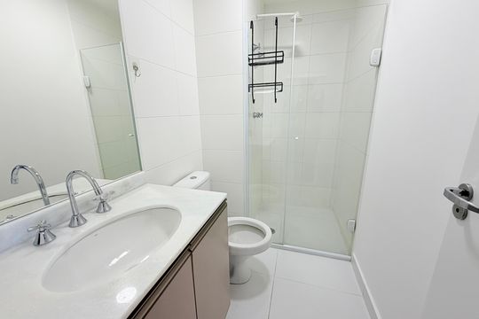 Banheiro de apartamento para alugar com 2 quartos, 59m² em Brooklin, São Paulo