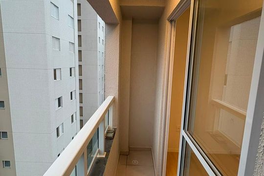 Varanda de kitnet/studio para alugar com 0 quarto, 25m² em Itaim Bibi, São Paulo