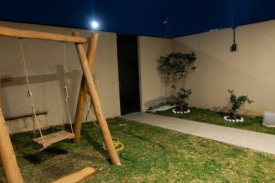Playground de casa à venda com 3 quartos, 167m² em Uberaba, Curitiba