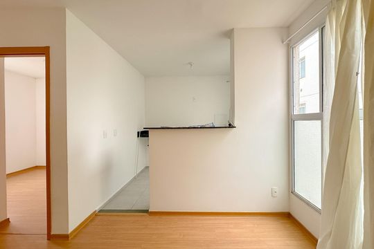 Sala de apartamento para alugar com 2 quartos, 48m² em Sertão do Maruim, São José