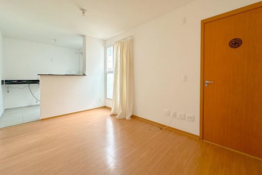 Apartamento para alugar com 2 quartos, 48m² em Sertão do Maruim, São José