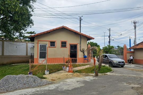 Fachada  de apartamento para alugar com 2 quartos, 70m² em Cosmos, Rio de Janeiro