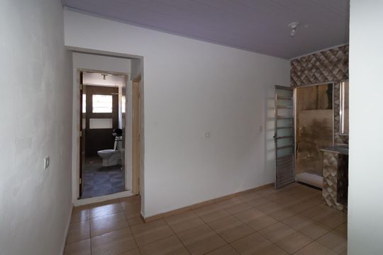 Sala de casa para alugar com 1 quarto, 35m² em Jardim das Rosas (zona Leste I), São Paulo