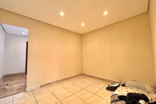 Quarto 3 de casa para alugar com 2 quartos, 120m² em Vila Santa Catarina, São Paulo
