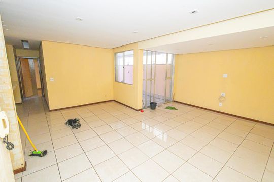 Apartamento para alugar com 3 quartos, 118m² em Santa Rosa, Belo Horizonte