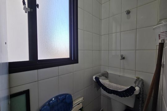 Área de Serviço de apartamento para alugar com 1 quarto, 43m² em Guilhermina, Praia Grande