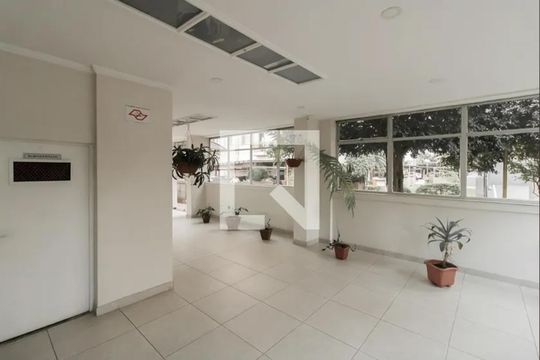 Área comum de apartamento para alugar com 2 quartos, 60m² em Cangaiba, São Paulo