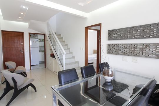 Apartamento para alugar com 3 quartos, 146m² em Braga, Cabo Frio