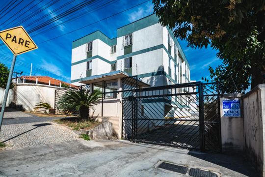 Placa instalada - 04/08/26 - WZLX - 33 de apartamento à venda com 2 quartos, 55m² em Glória, Belo Horizonte