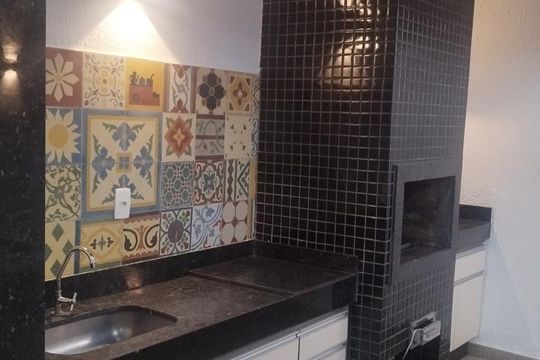 Área comum de casa para alugar com 4 quartos, 260m² em Centro, Contagem