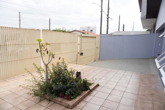 Garagem de casa para alugar com 3 quartos, 200m² em Santa Cruz, Americana