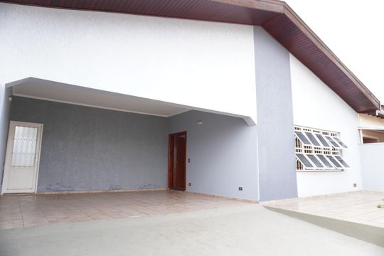 Garagem de casa para alugar com 3 quartos, 200m² em Santa Cruz, Americana