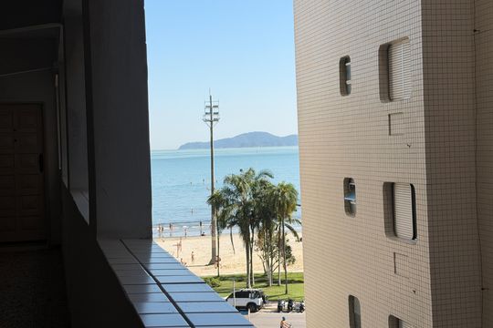 Vista do Corredor de apartamento para alugar com 2 quartos, 87m² em Aparecida, Santos