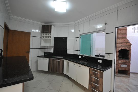 Cozinha de casa à venda com 3 quartos, 97m² em Parque Casa de Pedra, São Paulo