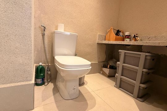 Banheiro da Suíte de apartamento à venda com 3 quartos, 153m² em Setor Bela Vista, Goiânia