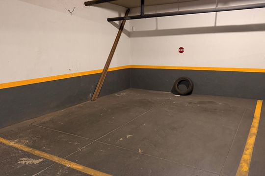Garagem de apartamento à venda com 3 quartos, 153m² em Setor Bela Vista, Goiânia