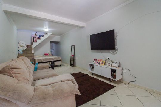 Casa à venda com 3 quartos, 250m² em Vila Mercedes, Mauá
