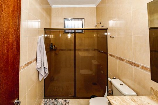 Casa à venda com 4 quartos, 200m² em Candelária, Belo Horizonte