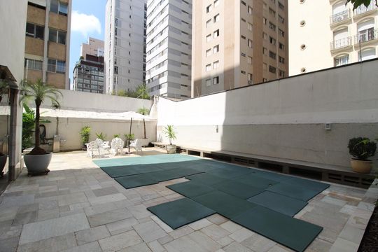 Área Comum - Pátio de apartamento à venda com 4 quartos, 216m² em Itaim Bibi, São Paulo