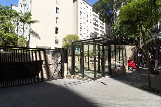 Fachada de apartamento à venda com 4 quartos, 216m² em Itaim Bibi, São Paulo