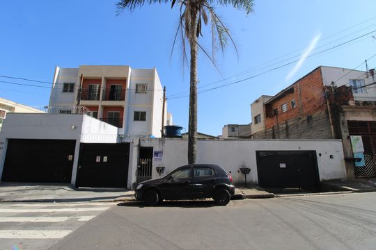 Fachada de casa de condomínio para alugar com 2 quartos, 40m² em Itaquera, São Paulo