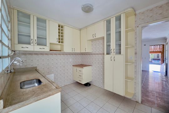 Cozinha de casa de condomínio à venda com 2 quartos, 119m² em Jardim Adriana, Guarulhos