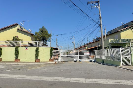 Fachada de casa de condomínio à venda com 2 quartos, 119m² em Jardim Adriana, Guarulhos