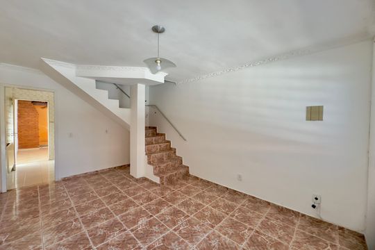 Casa de Condomínio à venda com 2 quartos, 119m² em Jardim Adriana, Guarulhos