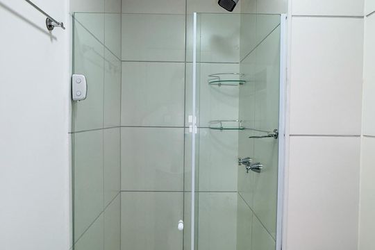 Banheiro de apartamento para alugar com 2 quartos, 36m² em Jardim São Luís, São Paulo