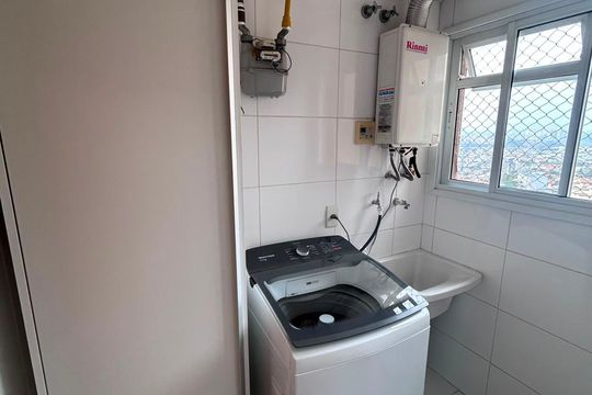 Área de serviço de apartamento para alugar com 4 quartos, 122m² em Jardim Bonfiglioli, Jundiaí