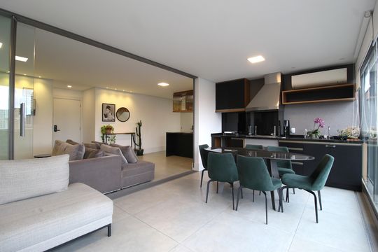 Varanda de apartamento à venda com 2 quartos, 101m² em Itaim Bibi, São Paulo