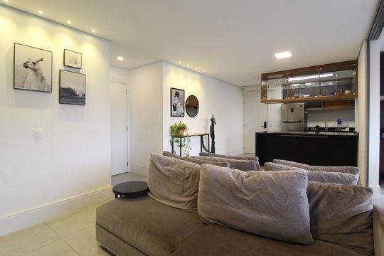 Sala de apartamento à venda com 2 quartos, 101m² em Itaim Bibi, São Paulo