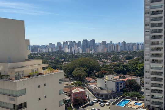 Vista de kitnet/studio à venda com 1 quarto, 24m² em Santo Amaro, São Paulo