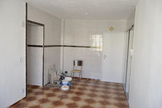 Sala de apartamento à venda com 2 quartos, 70m² em Todos Os Santos, Rio de Janeiro