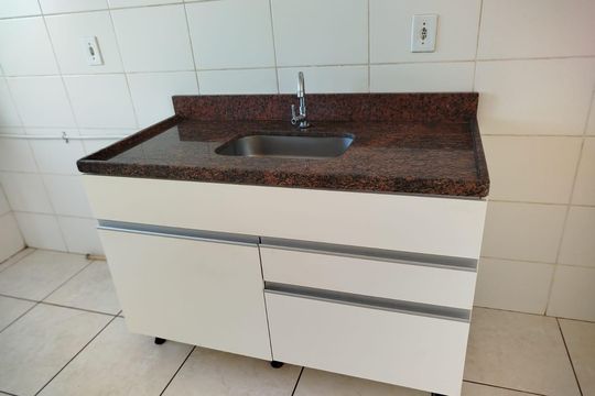 Cozinha de apartamento para alugar com 2 quartos, 43m² em Subsetor Oeste - 12 (O-12), Ribeirão Preto