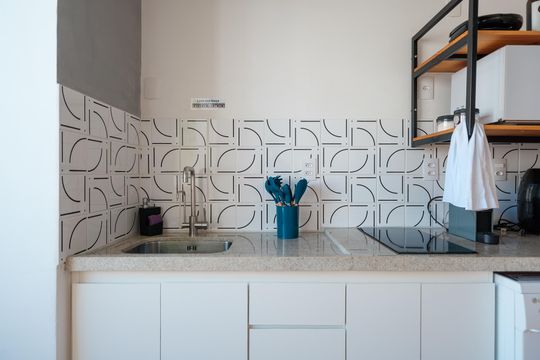 Cozinha de apartamento para alugar com 1 quarto, 24m² em Boqueirão, Santos