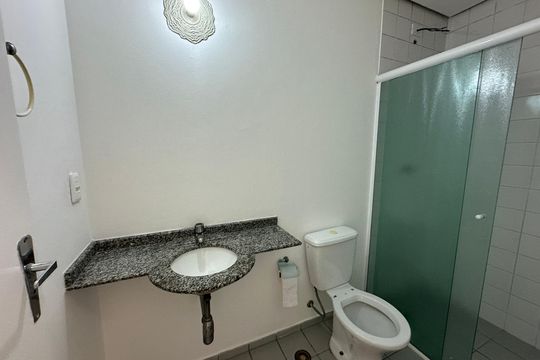 Banheiro Social de apartamento para alugar com 2 quartos, 93m² em Vila Boa Vista, Barueri