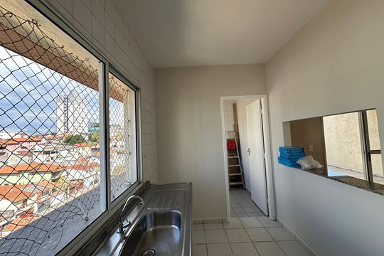 Cozinha de apartamento para alugar com 2 quartos, 93m² em Vila Boa Vista, Barueri