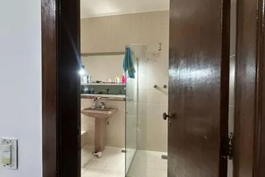 Casa para alugar com 3 quartos, 250m² em Planalto, Belo Horizonte